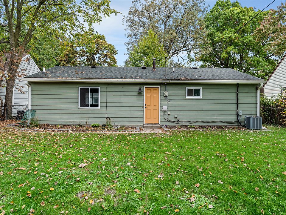 1668 Channing St, photo 16