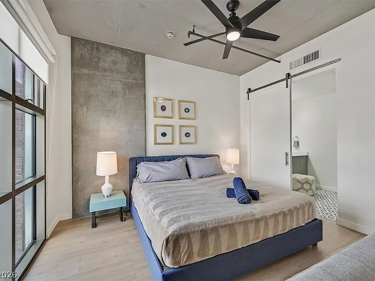 353 E Bonneville Ave #433 — Photo 7
