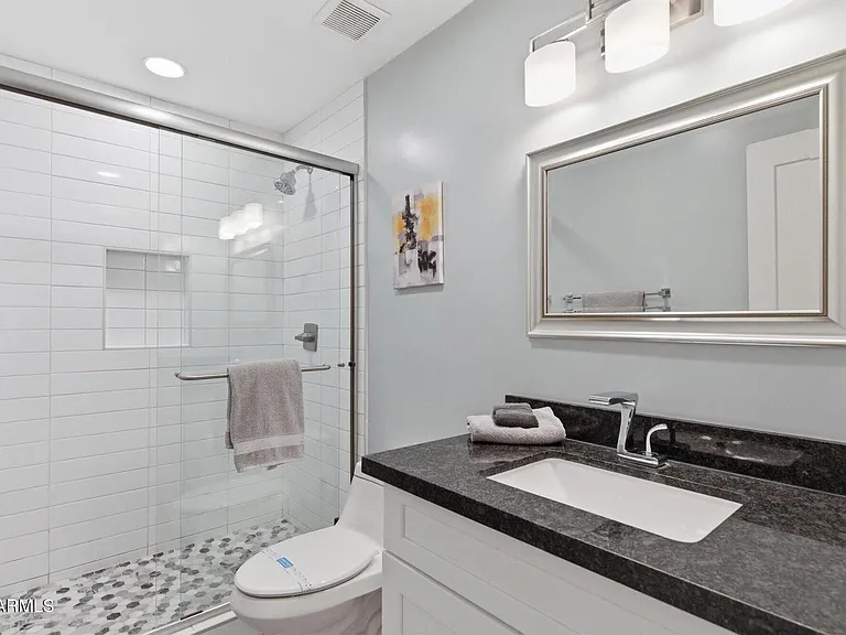 4950 N Miller Rd #100 — Photo 21