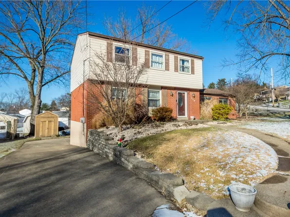 510 Deborah Jane Dr, Pittsburgh, PA 15239