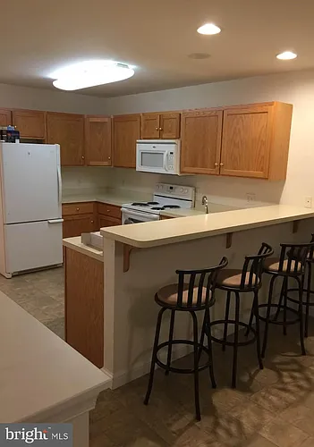 101B W Sunset Ave Photo 1