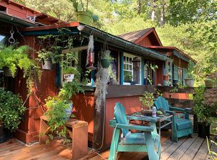 18365 Neeley Rd, Guerneville, CA 95446