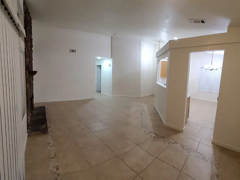 11615 Cornell St — Photo 7