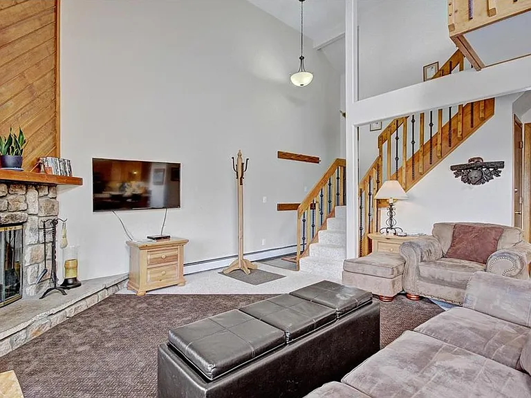 9876 Ryan Gulch Rd #304 — Photo 4
