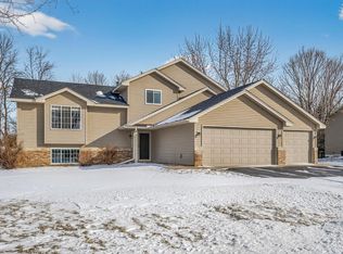 23076 Creekview Ct, Rogers, MN 55374