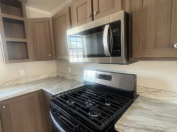 2nd image of 4000 E 134th St #900