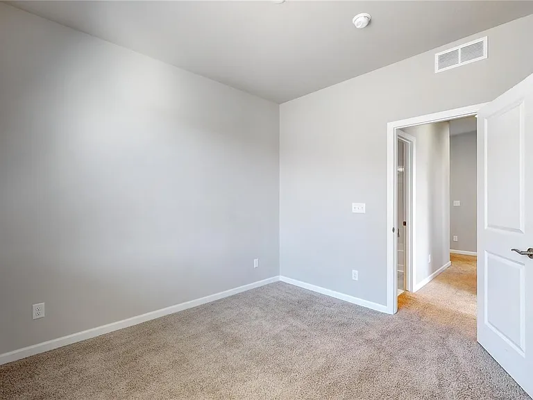 4120 E Warren Ave #6 — Photo 30