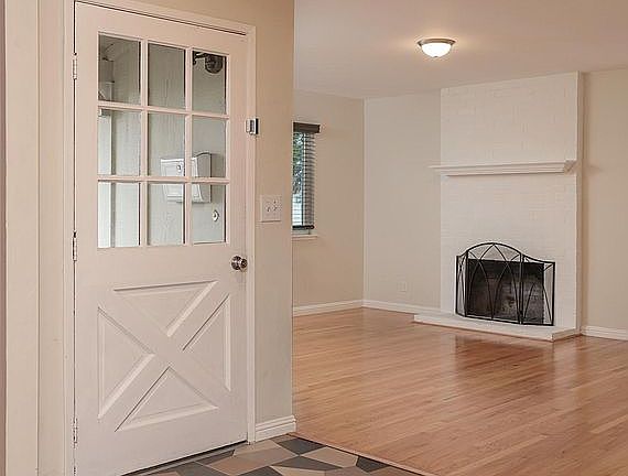 3rd image of 4245 Ross Ave