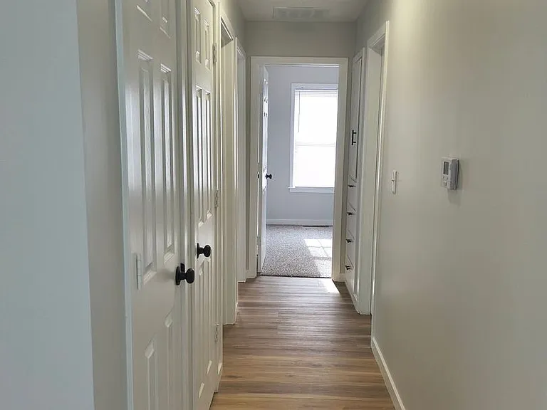 3437 S Glenn Ave — Photo 9