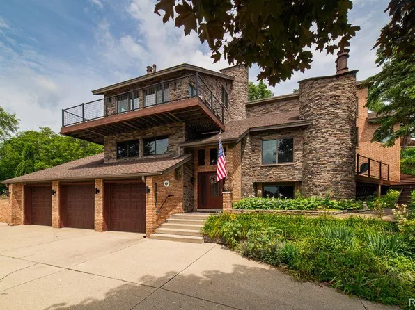 6576 Balmoral Ter, Clarkston, MI 48346