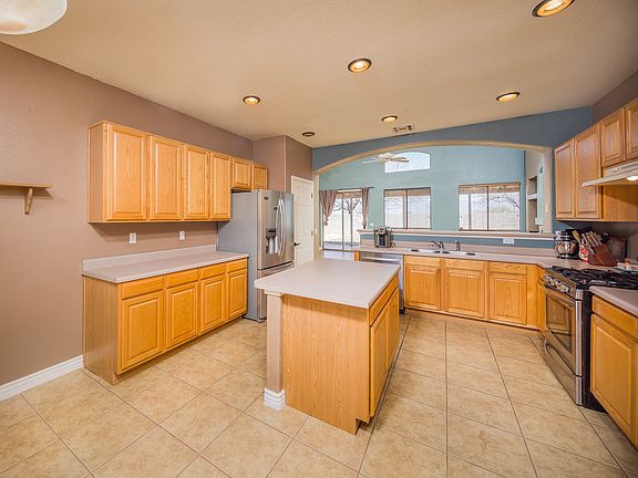 3rd image of 8725 E Giachery Pl