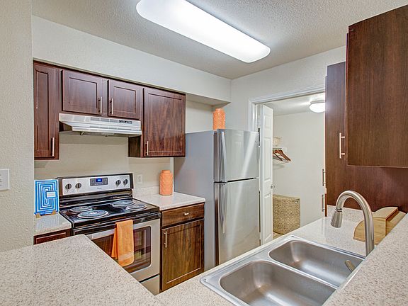 Model Kitchen