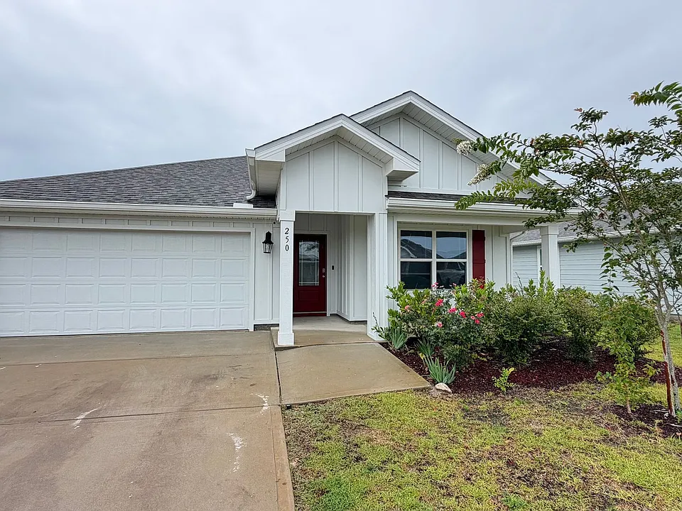 250 Boggy Creek Way