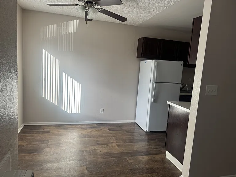Peachwood Apartments — Photo 39