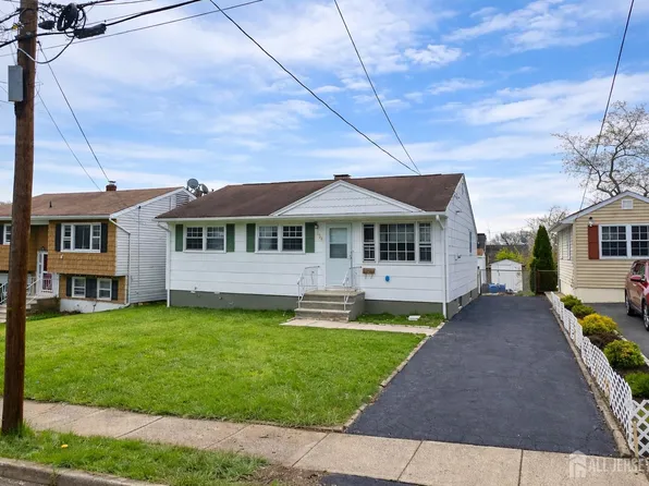 254 E George Pl, Iselin, NJ 08830