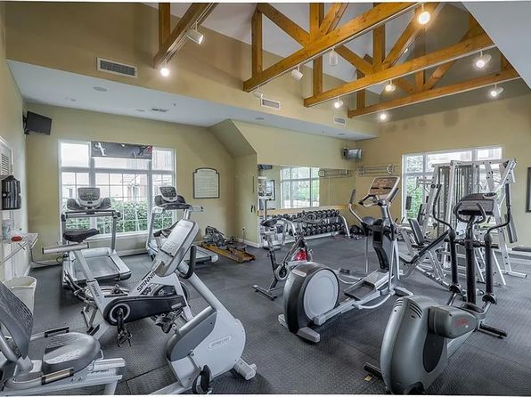 11629 Tomahawk Creek Pkwy