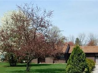 1910 W Porter Ave, Chesterton, IN 46304