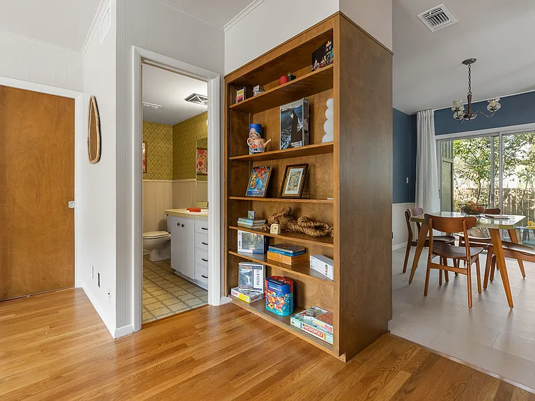 206 Park Ln #C — Photo 8