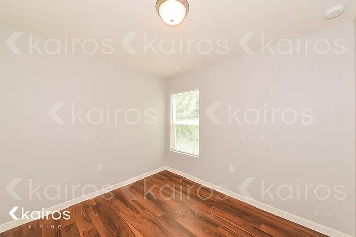 433 Church Ave NW — Photo 11