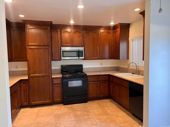 850 E Maria Ave, La Verne, CA 91750