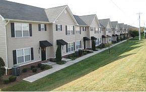 1st image of 2121 Greenwood Dr #104