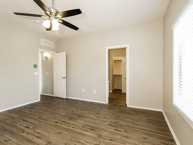 476 E Placita Rejilla — Photo 9