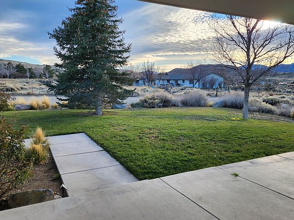 4th image of 631 Appaloosa Ln