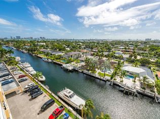 Vecino Del Mar Condo, North Miami, FL 33181