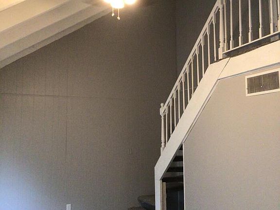 3rd image of 2786 Shadowcreek Dr