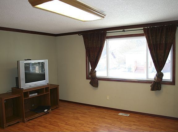 2nd image of 2919 S Rebecca St