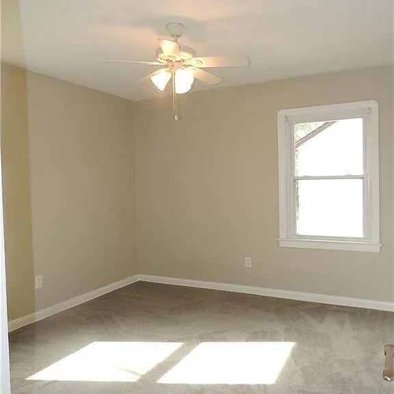 7366 Parma Park Blvd — Photo 14