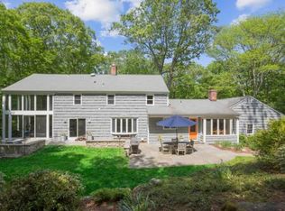 49 Frontier Rd, Cos Cob, CT 06807