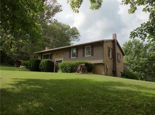 914 Kaylor Petrolia Rd, Karns City, PA 16041