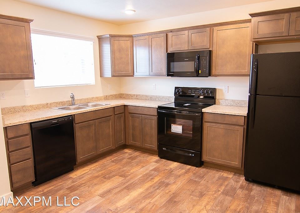 1st image of 14824 S Breccia Ct