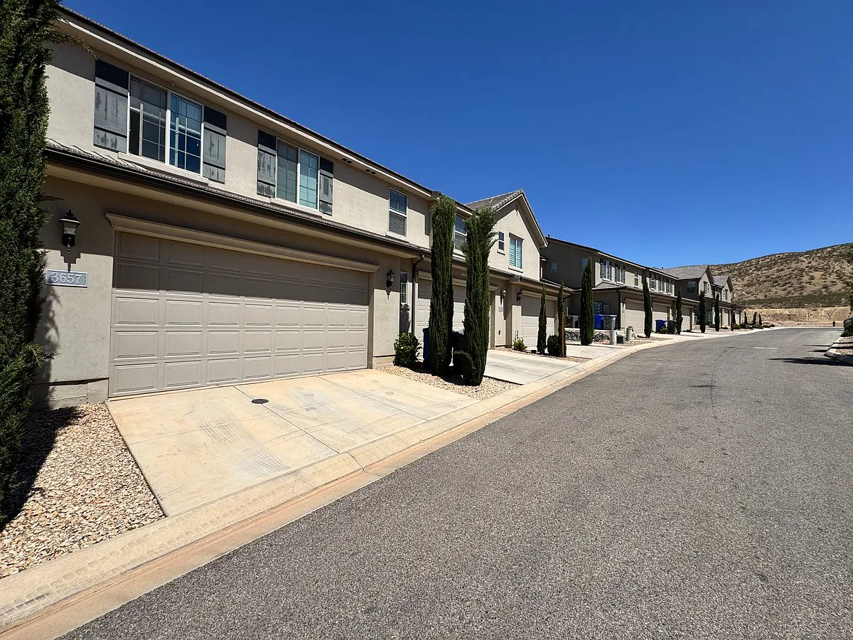 Building Photo - 3657 S Sochi Ln