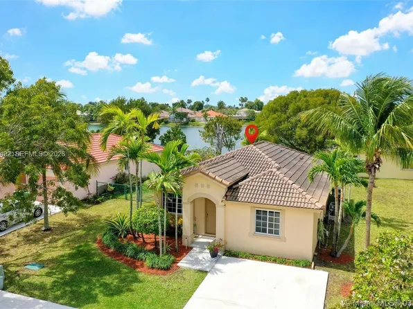 450 SE 30th Dr, Homestead, FL 33033