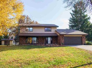 6689 Mindy Ln, Rockford, IL 61107