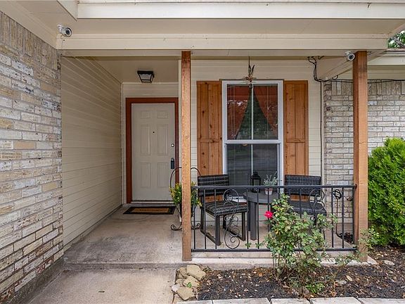 4th image of 6405 Melinda Ct