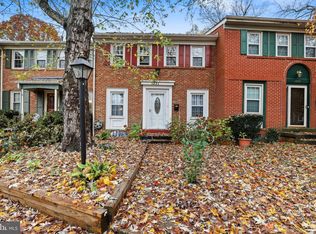 1231 Fox Run Pl, Woodbridge, VA 22191