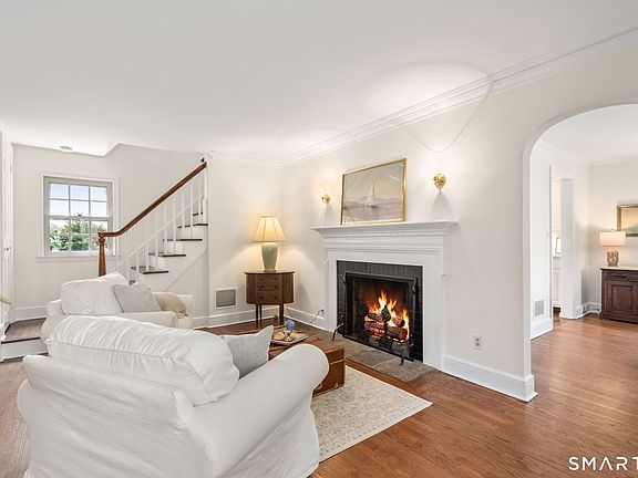 4th image of 252 Shoreham Village Drive