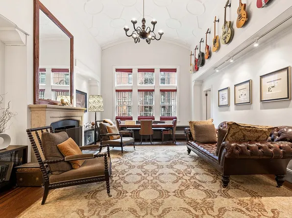 45 E 9th St #2, New York, NY 10003
