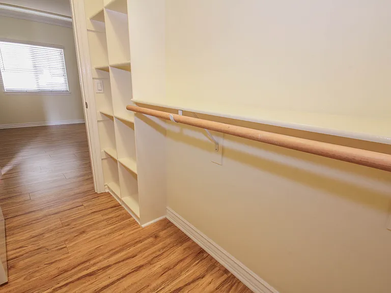 156 El Dorado St #A — Photo 11
