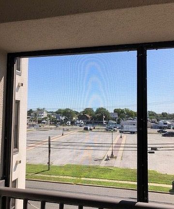 2nd image of 725 Miller Ave