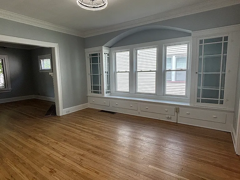 1261 Donald Ave — Photo 18