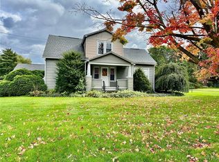 902 Allen Rd, North Syracuse, NY 13212