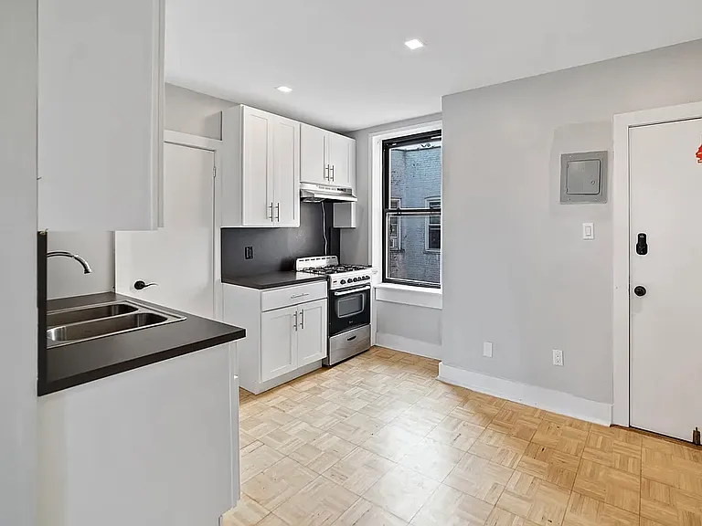 3008 Avenue K #2F — Photo 3