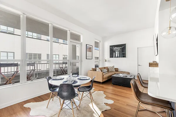 Sold by Nest Seekers International | media 1