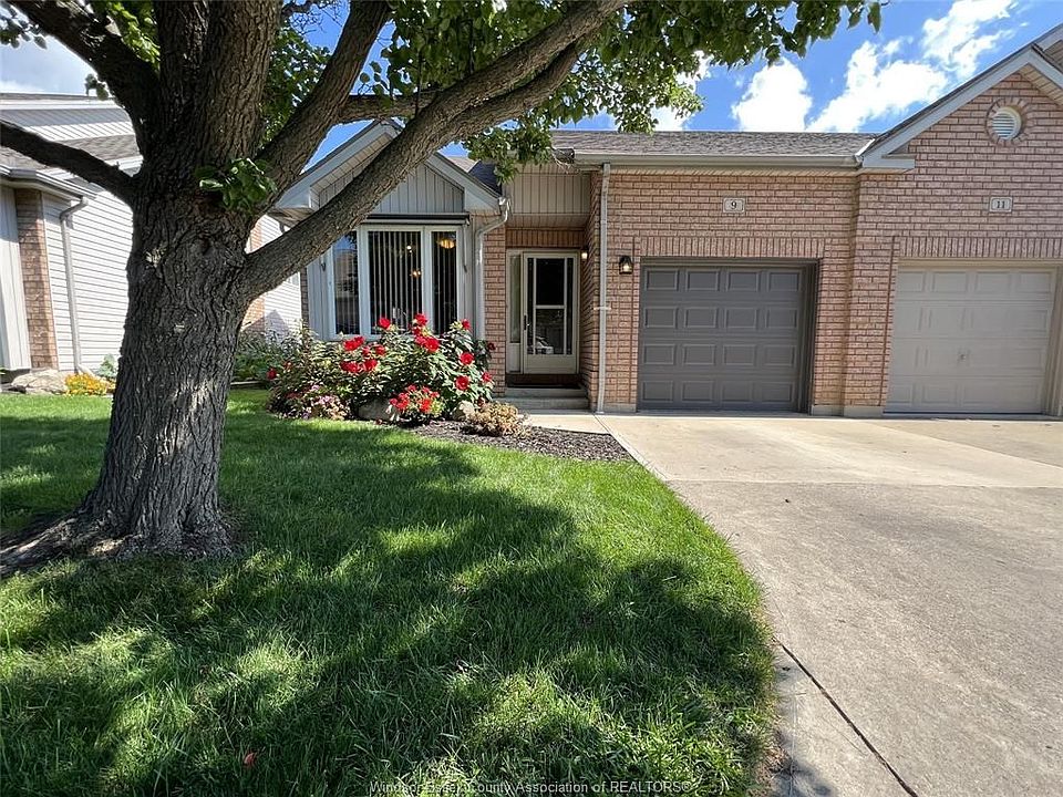 1st image of 9 Erie Glen Cres