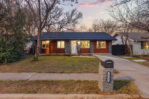 6904 Cherry Meadow Dr Photo 1