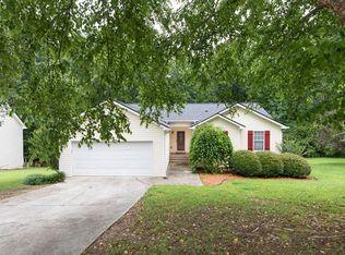 4744 Melbourne Trl, Flowery Branch, GA 30542